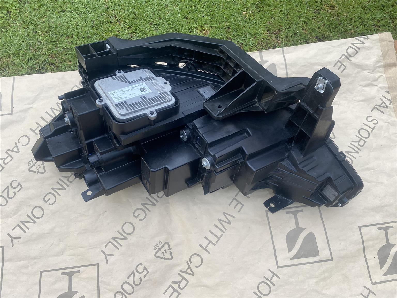 2024 HAVAL H6 FULL LED HEADLIGHT RIGHT SIDE FOR SALE. IN EXCELLENT CONDITION - Private Seller 2024 HAVAL H6 FULL LED HEADLIGHT RIGHT SIDE FOR SALE. IN EXCELLENT CONDITION - Private Seller
