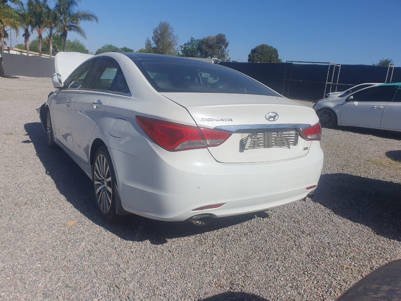Hyundai Sonata 2014 auto matic - Private Seller