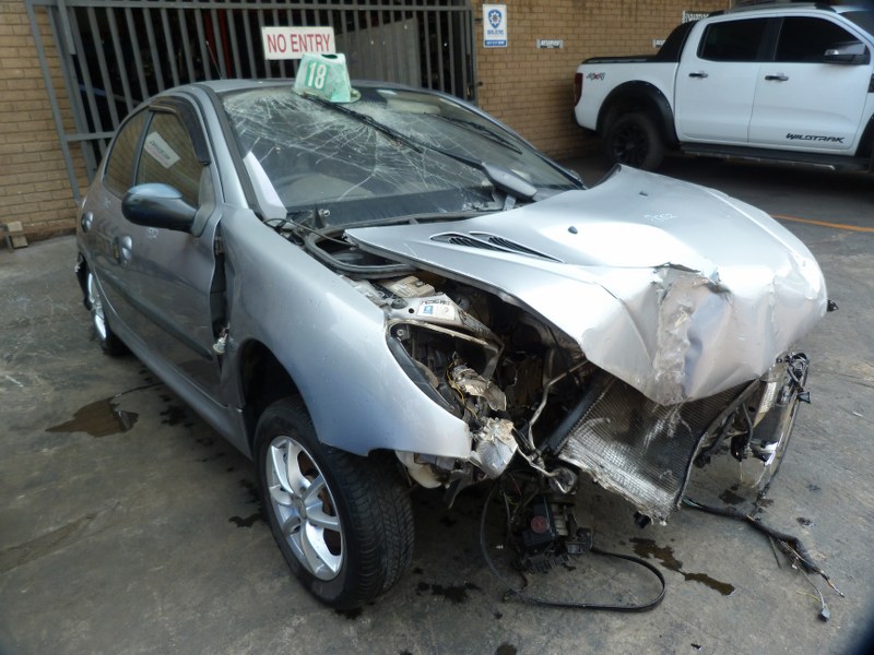 Peugeot 206 1.6 Manual Silver - 2004 STRIPPING FOR SPARES - Private Seller Peugeot 206 1.6 Manual Silver - 2004 STRIPPING FOR SPARES - Private Seller