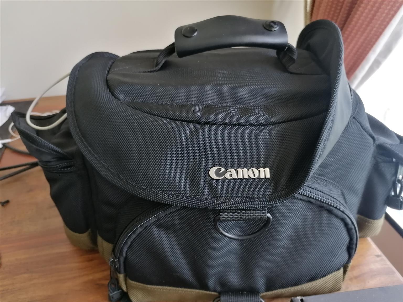 Canon 550D EOS Camera