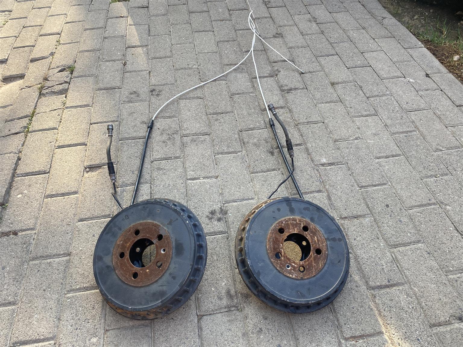 2021 VW POLO 8 REAR BRAKE DRUMS FOR SALE. IN PRISTINE CONDITION