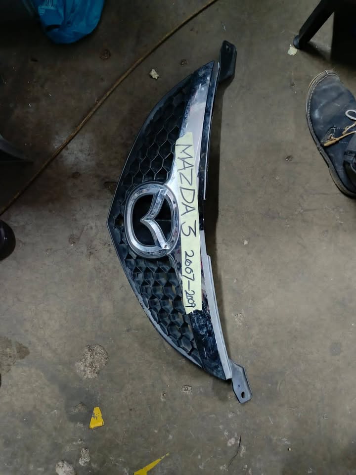 Mazda  Grill - Private Seller
