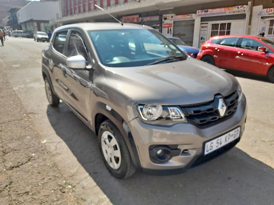 2019 RENAULT KWID 1.0 13000KM AVAILABLE CONTACT LEON ON