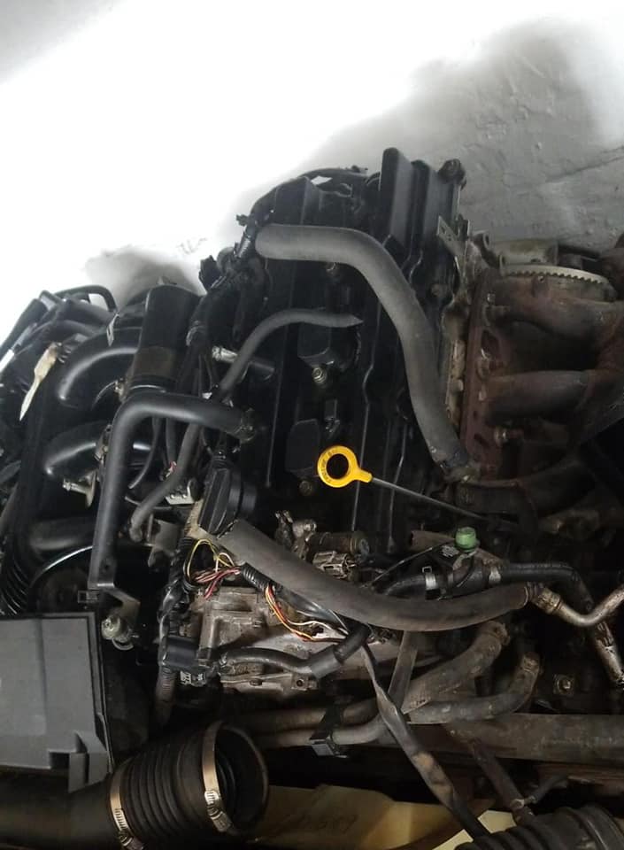 Nissan Navarra V6 VQ40/Petrol Engine - Private Seller Nissan Navarra V6 VQ40/Petrol Engine - Private Seller