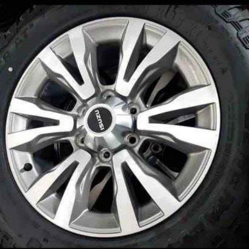 Isuzu silver rims and tyres