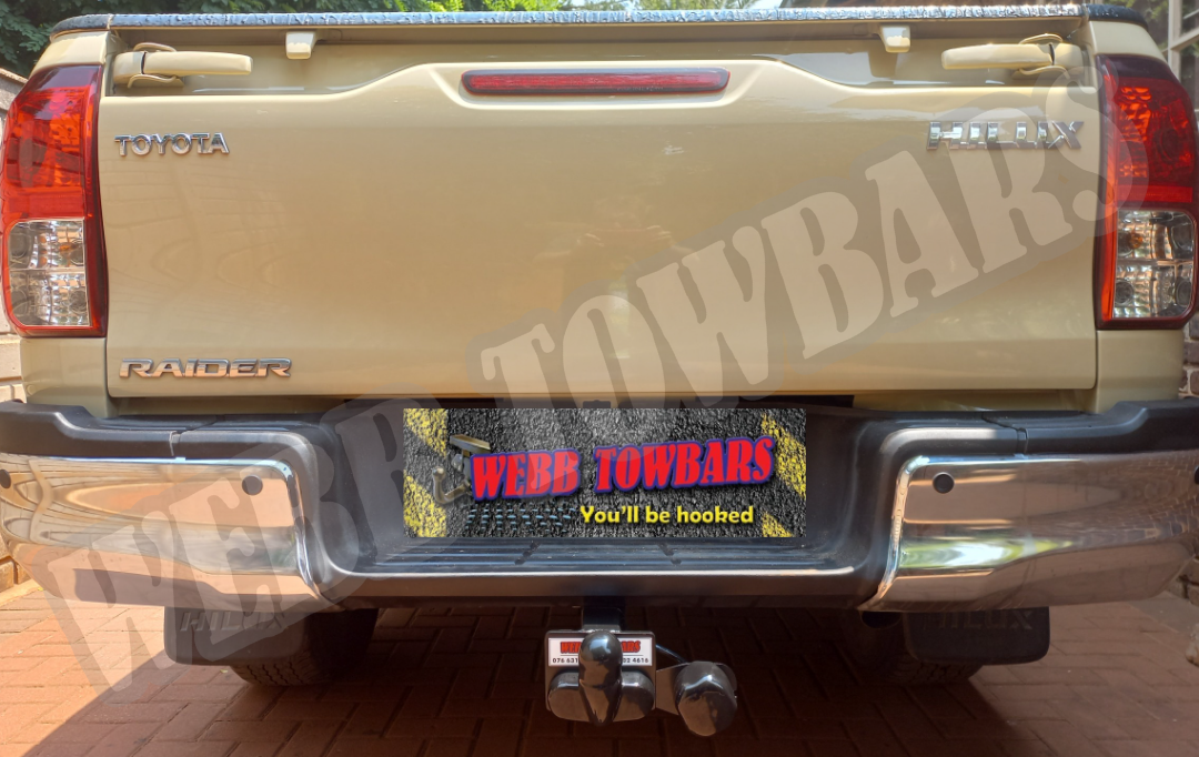 Toyota Hilux Raider Standard/Detachable Towbars - Private Seller Toyota Hilux Raider Standard/Detachable Towbars - Private Seller