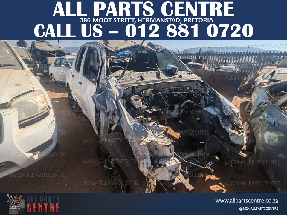 Nissan Navara 2005 stripping for spares Nissan Navara 2005 stripping for spares