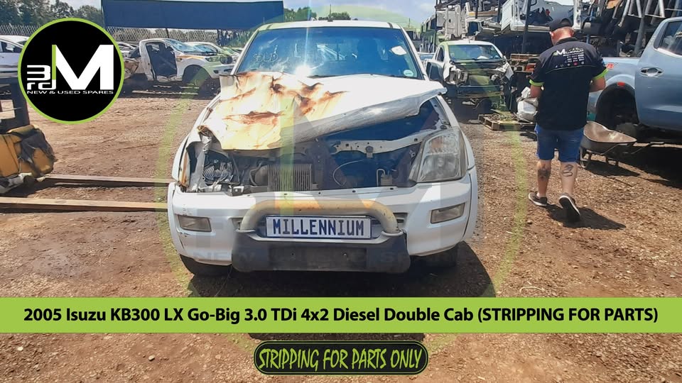 2005 ISUZU KB300 LX GO-BIG 3.0 TDi 4x2 DIESEL DOUBLE CAB (STRIPPING FOR PARTS)