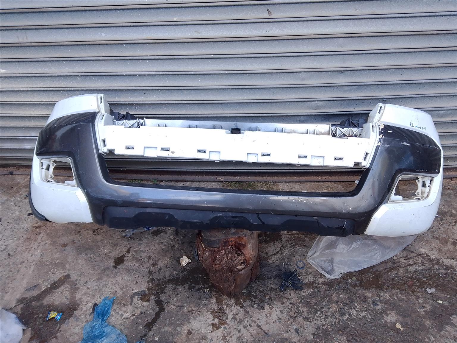 Range Rover front bumper - Private Seller Range Rover front bumper - Private Seller
