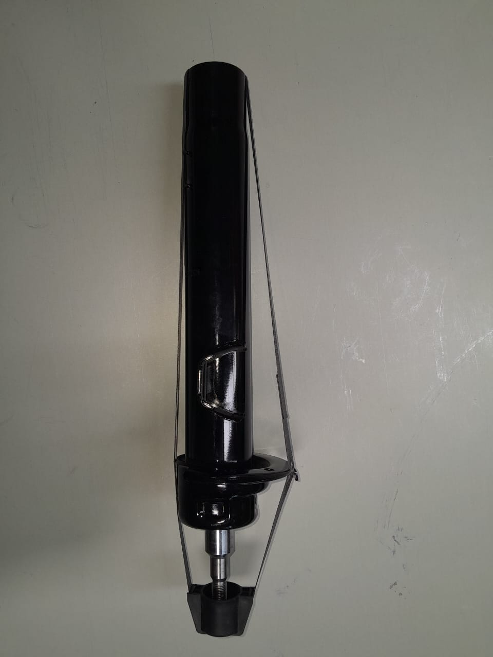 BMW E90 LEFT FRONT SHOCK ABSORBER FOR SALE - Private Seller BMW E90 LEFT FRONT SHOCK ABSORBER FOR SALE - Private Seller