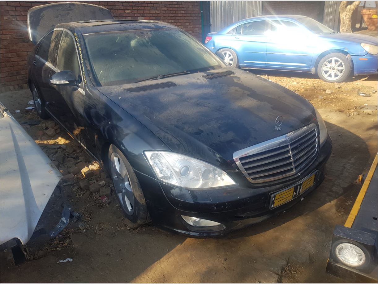 Mercedes Benz S350 W211 2006 stripping for used spares parts for sale