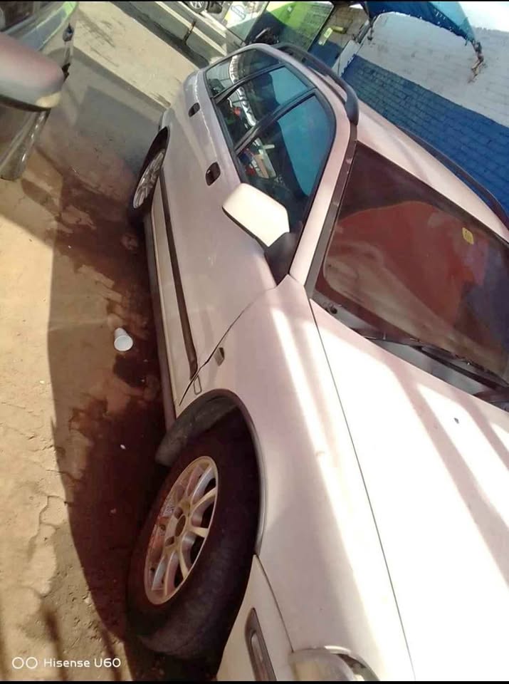 Volvo V40 2.0ltre 1998 Non turbo stripping for spares - Private Seller Volvo V40 2.0ltre 1998 Non turbo stripping for spares - Private Seller