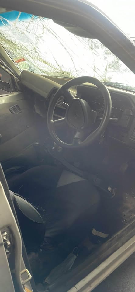 Mazda 323 sting stripping for spares - Private Seller