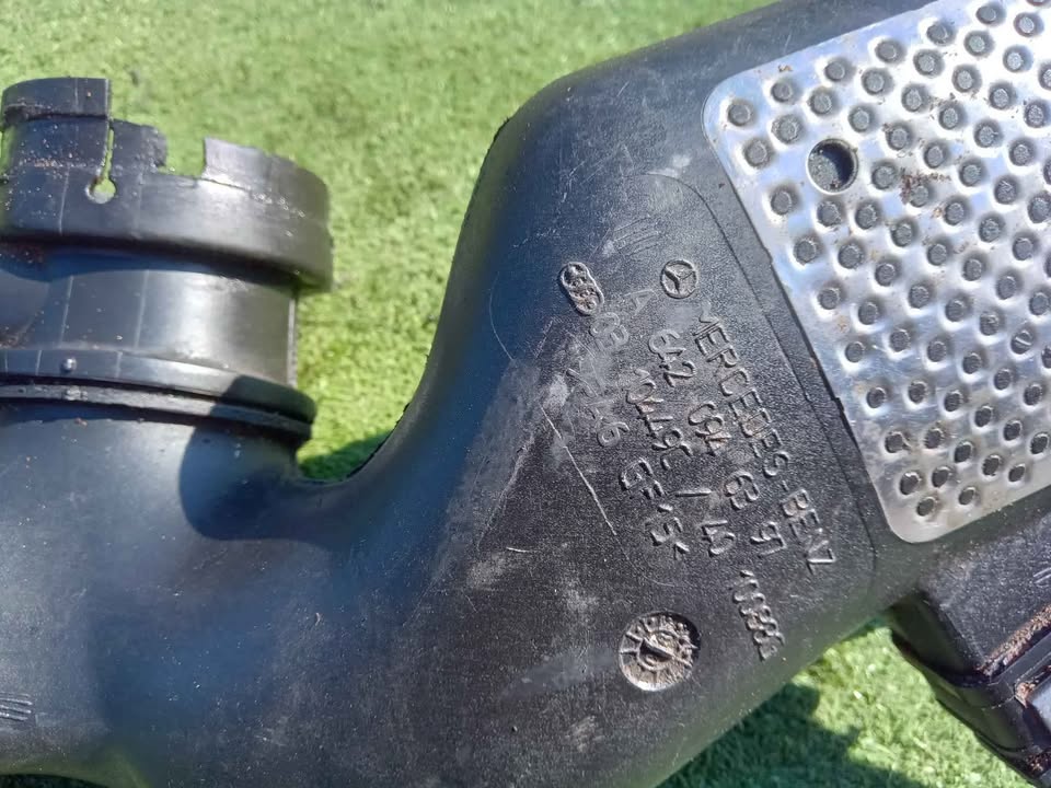 MERCEDES BENZ OM642 3.0 DIESEL ENGINE AIR INTAKE PIPE 4PIN FOR SALE W164/ SPRINTER /W204 /W212/VITO