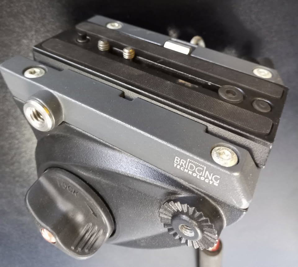 Manfrotto Video Head MVH500AH - Fluid Drag System - Italian Made