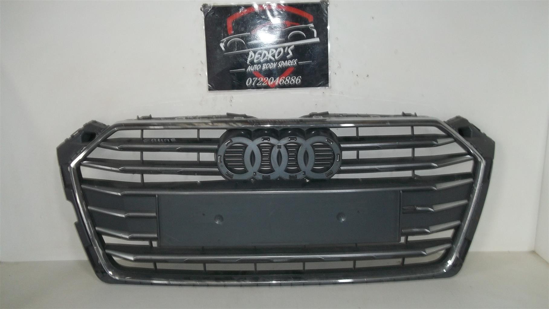 Audi A4 (B9) grille with chrome - Private Seller Audi A4 (B9) grille with chrome - Private Seller