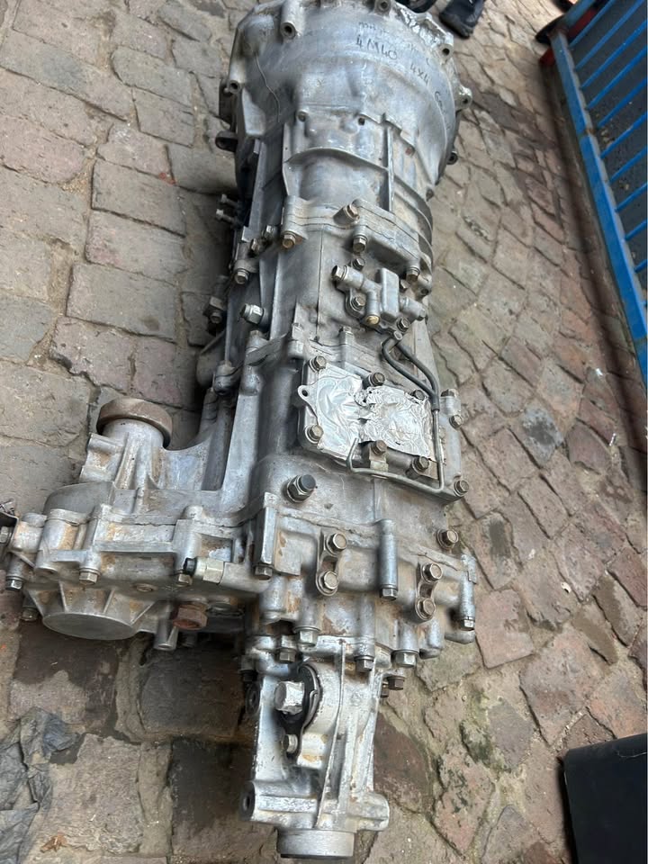 Mitsubishi Colt 2.8 4M40 4X4 Gearbox For Sale Call or WhatsApp - Private Seller Mitsubishi Colt 2.8 4M40 4X4 Gearbox For Sale Call or WhatsApp - Private Seller