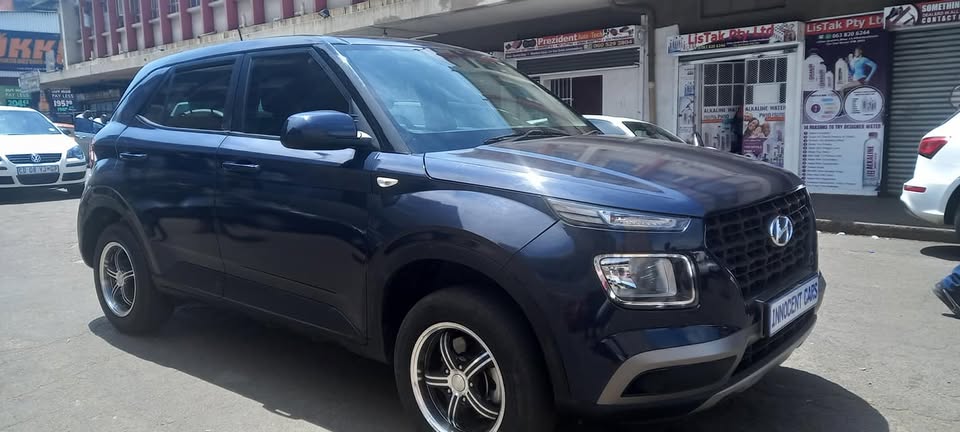 2020 HYUNDAI VENUE 1.0T, MANUAL TRANSMISSION, BLUE COLOUR, MILEAGE