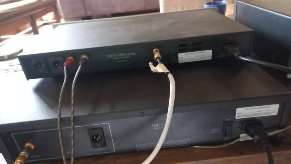 Theta CD transport and DAC