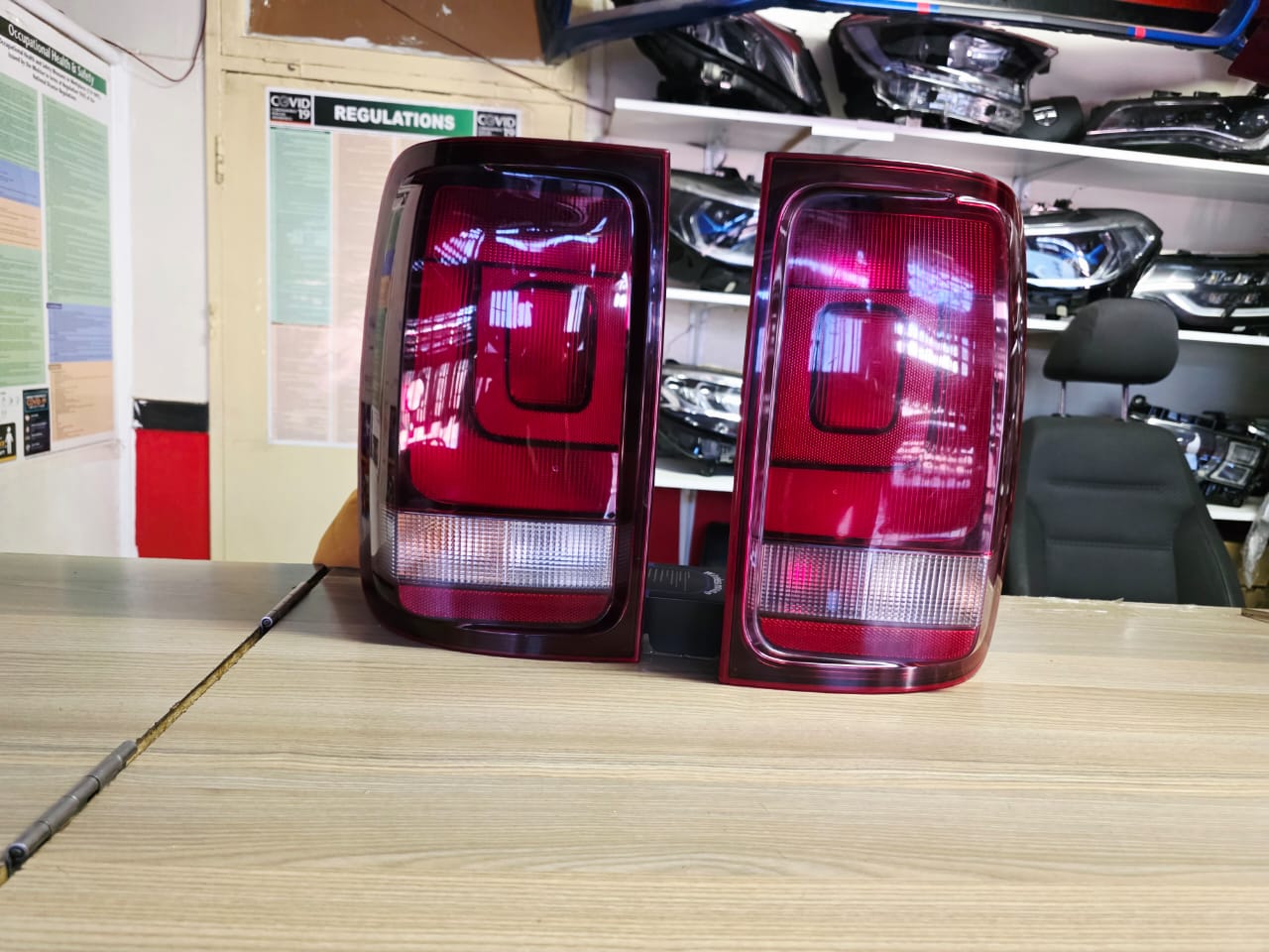 2019 VW AMAROK V6 TAILLIGHT LEFT AND RIGHT FOR SALE - Private Seller 2019 VW AMAROK V6 TAILLIGHT LEFT AND RIGHT FOR SALE - Private Seller