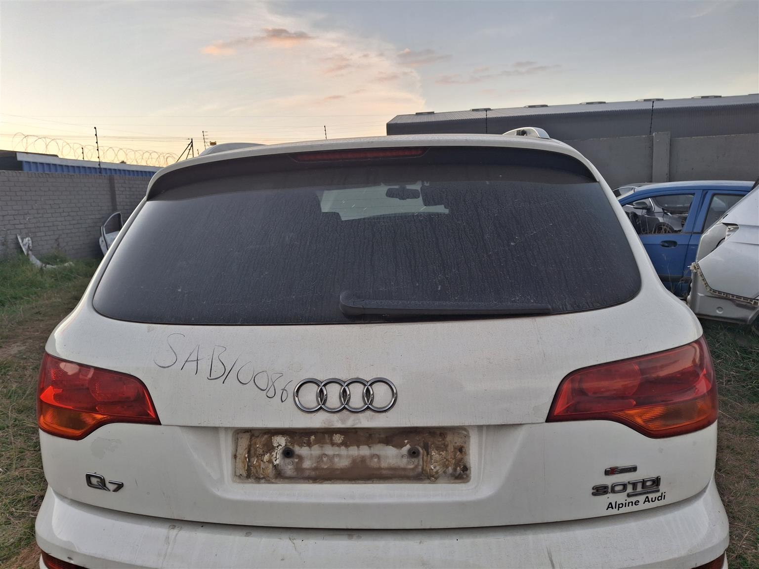 Audi Q7 Tdi S Line tailgate - Private Seller Audi Q7 Tdi S Line tailgate - Private Seller