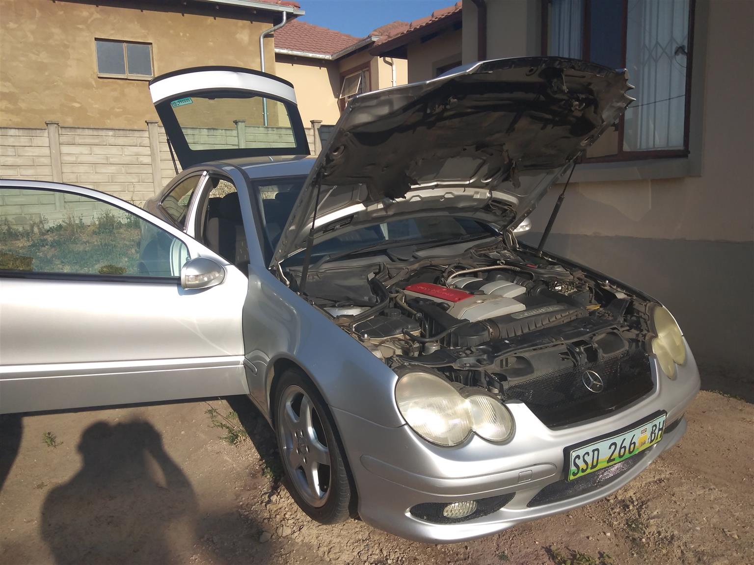2001 Cars for Stripping Mercedes Benz