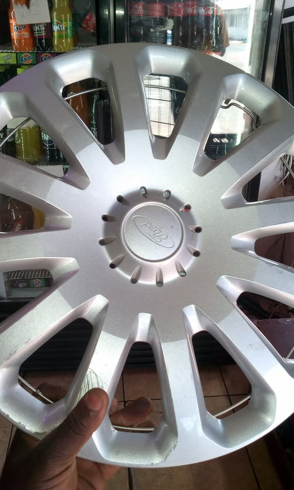 Fairly used tyres , mags , badges & wheel caps