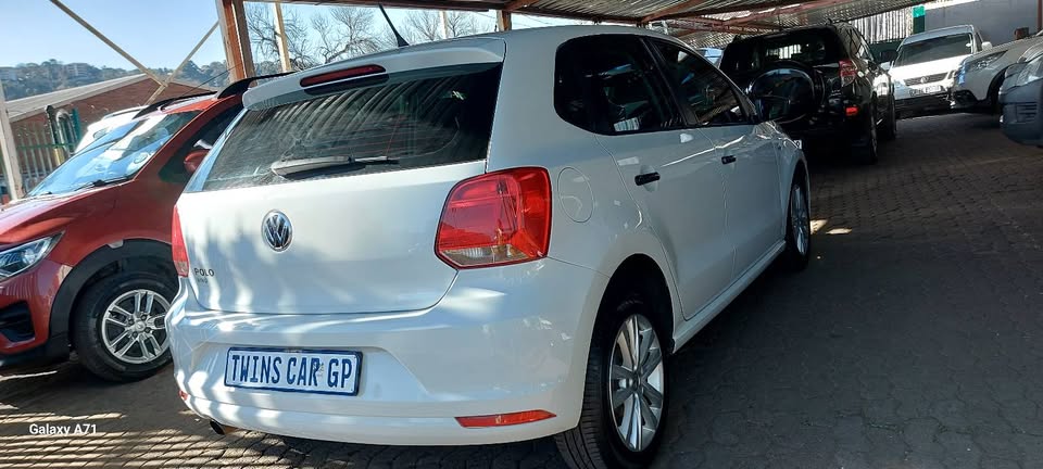 Volkwogen Polo vivo 1.4 Manual petrol