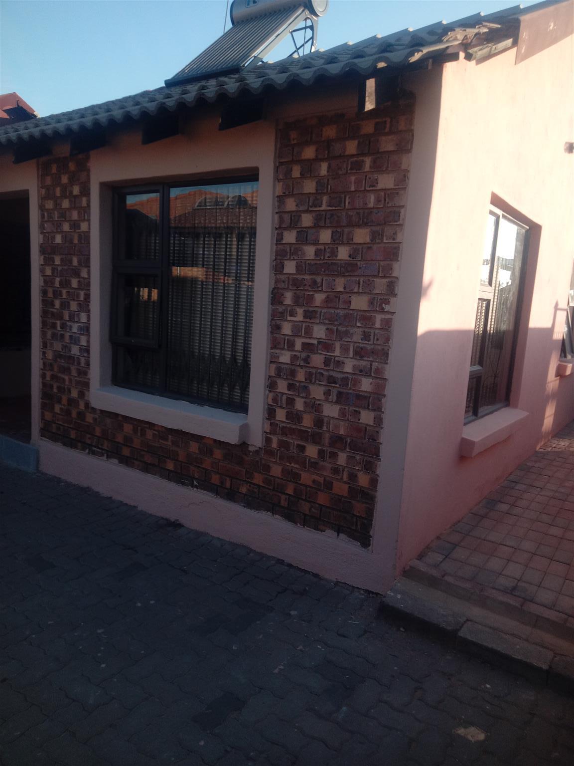 Beautiful house for a beautiful family in Danville Ext 3 /Westview.dt ...