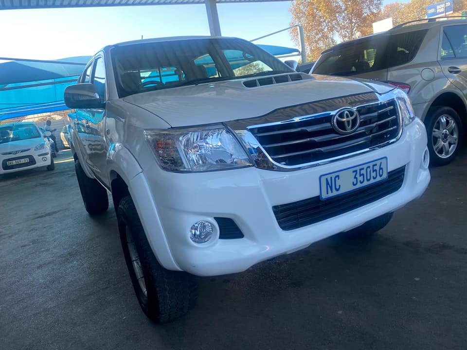 2011 TOYOTA HILUX 3.0D4D 4X4 DOUBLE CAB AUTOMATIC