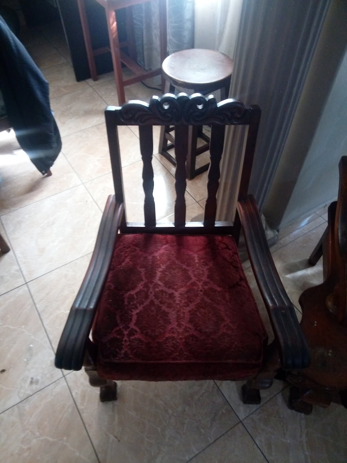 imbuia ball and claw lounge suite