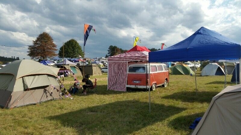Side tent for Microbus