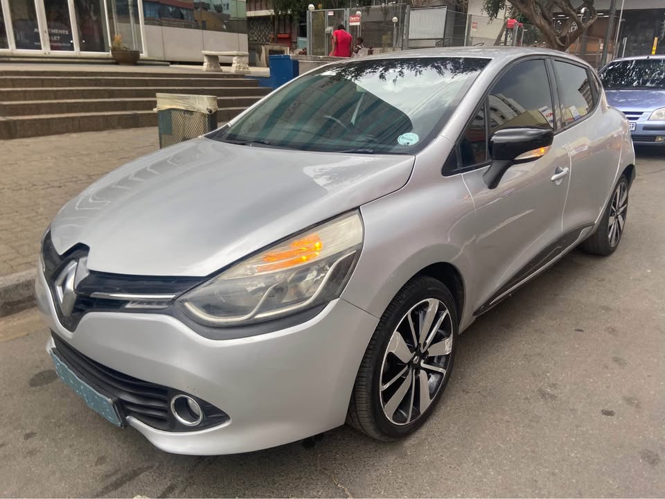2015 Renault Clio 009t manual 87.000km