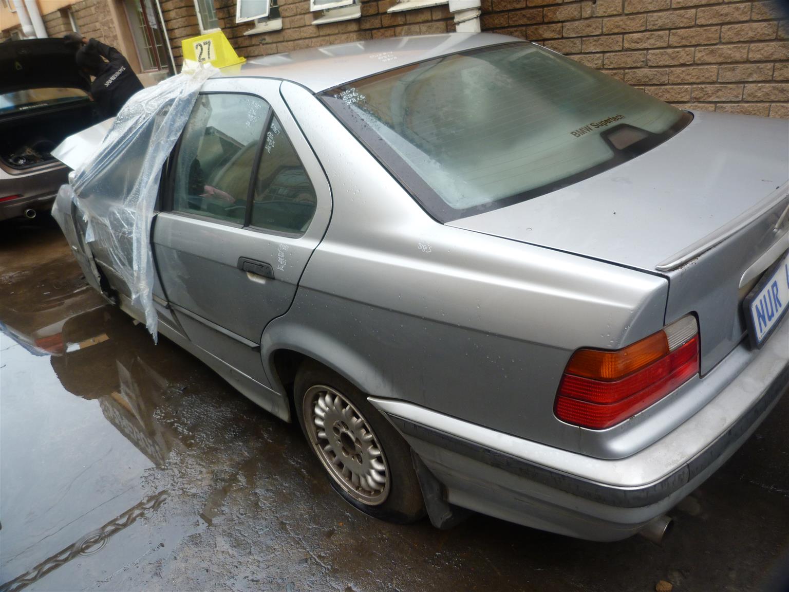BMW 318is E36 Manual - 1997 spare - Private Seller BMW 318is E36 Manual - 1997 spare - Private Seller