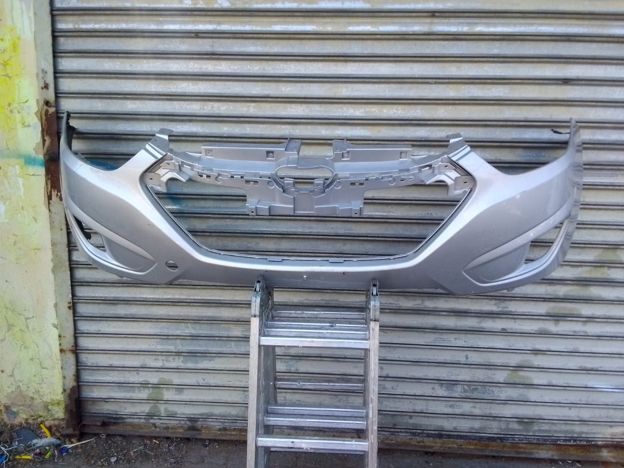 (2011-2015) HYUNDAI iX 35 FRONT BUMPER FOR SALE - Private Seller (2011-2015) HYUNDAI iX 35 FRONT BUMPER FOR SALE - Private Seller