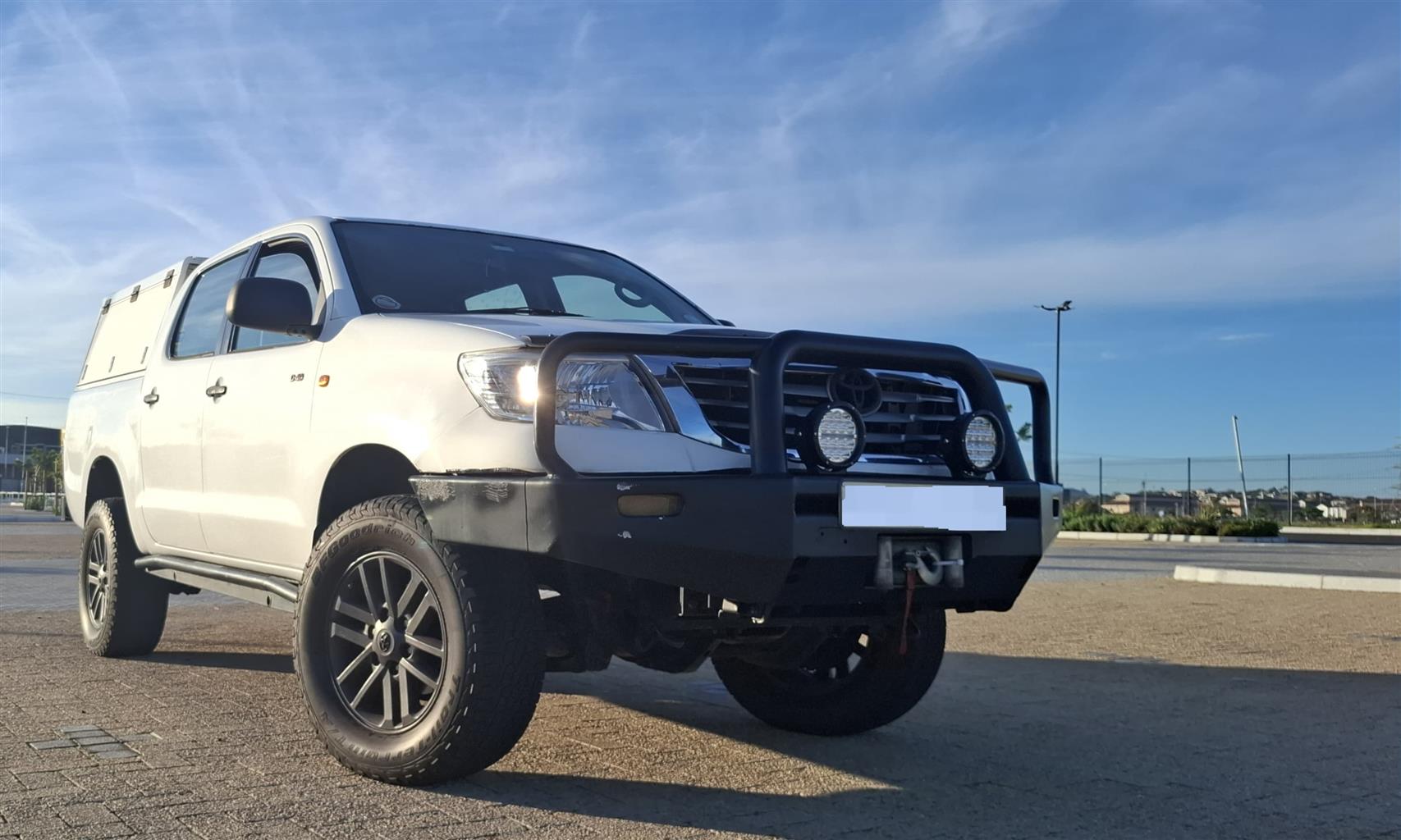 Used 2014 Toyota Hilux 2.5D-4D double cab 4x4 SRX - Private Seller Used 2014 Toyota Hilux 2.5D-4D double cab 4x4 SRX - Private Seller