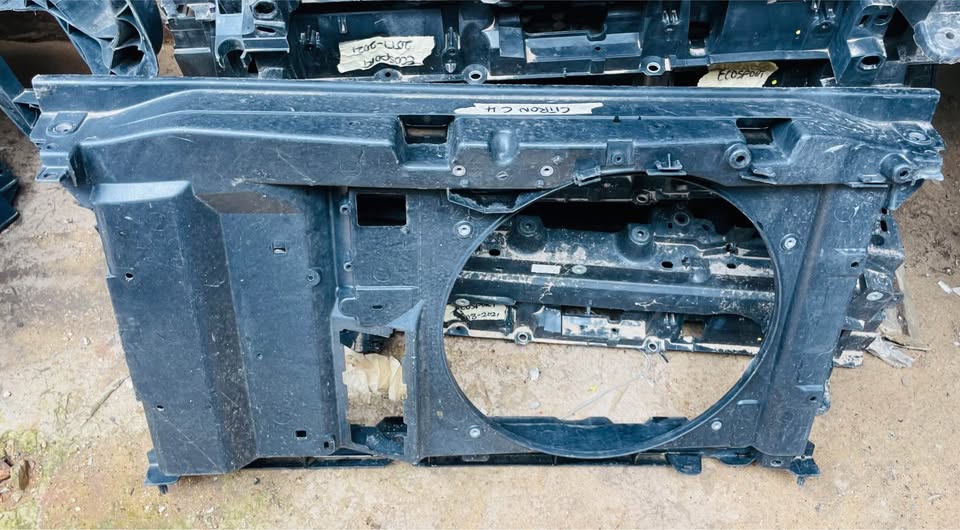 Citroen C4 cradle - Private Seller Citroen C4 cradle - Private Seller