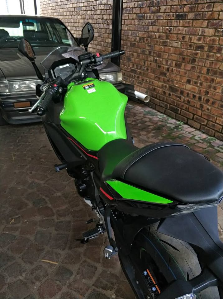 2022 Kawasaki Ninja 650cc - Private Seller