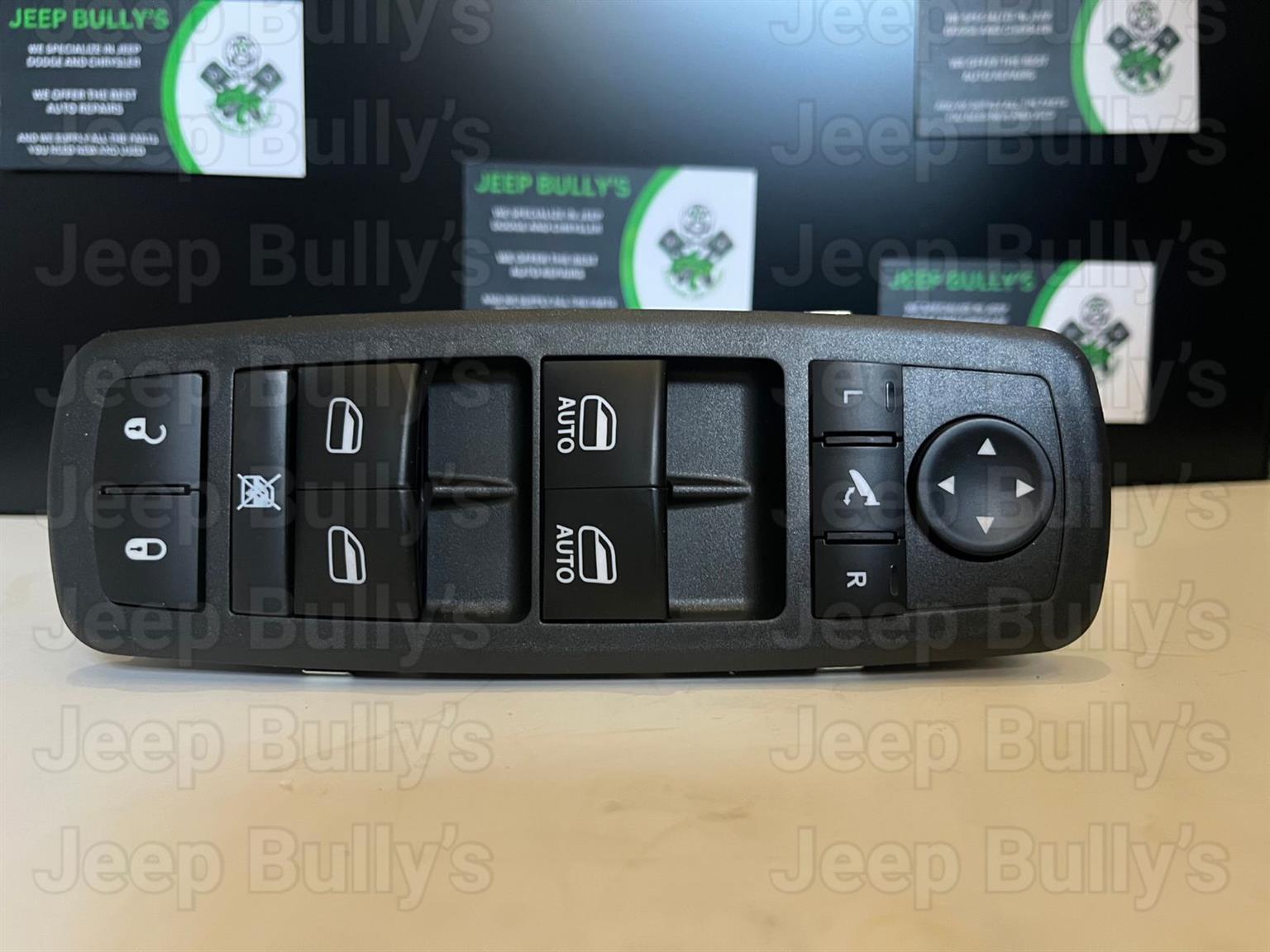 2 Plug Window Switch For Jeep Grand Cherokee Wk2 - Private Seller