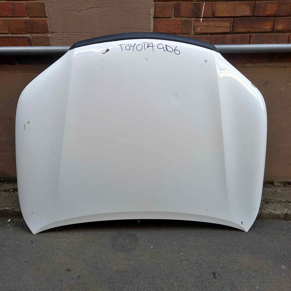 TOYOTA GD6 BONNET - Private Seller TOYOTA GD6 BONNET - Private Seller