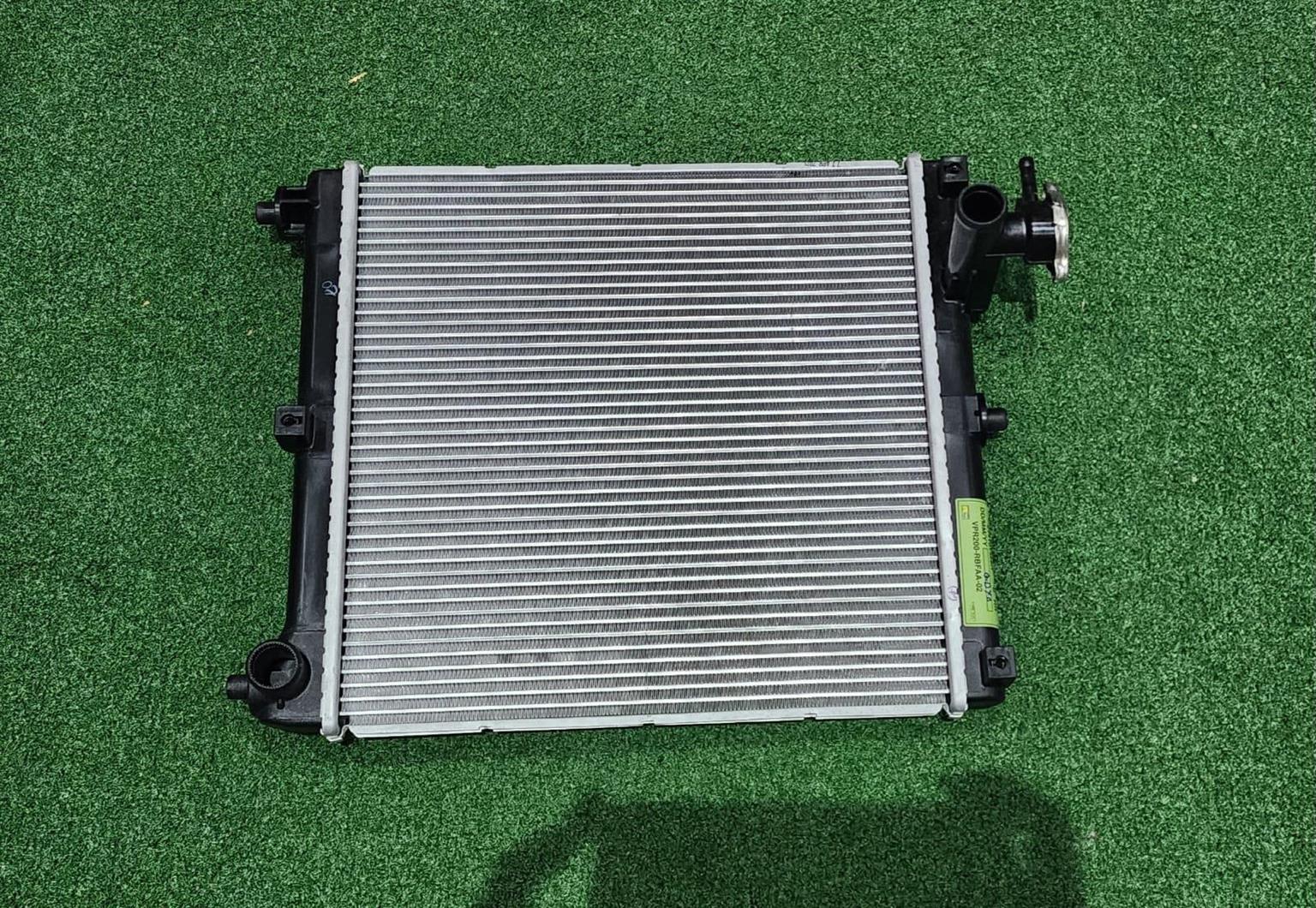 RENAULT KWID RADIATOR - Private Seller RENAULT KWID RADIATOR - Private Seller