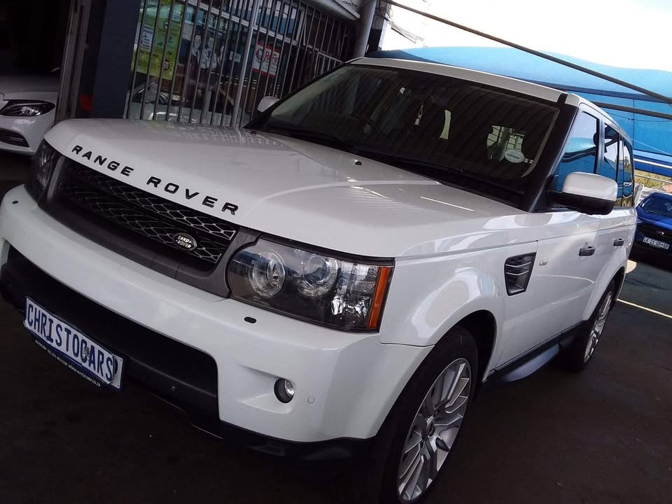 2011 Range Rover Sport HSE Luxury hatchback 2011