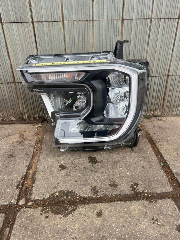 Ford Ranger T9 LED HEADLIGHT - Private Seller Ford Ranger T9 LED HEADLIGHT - Private Seller