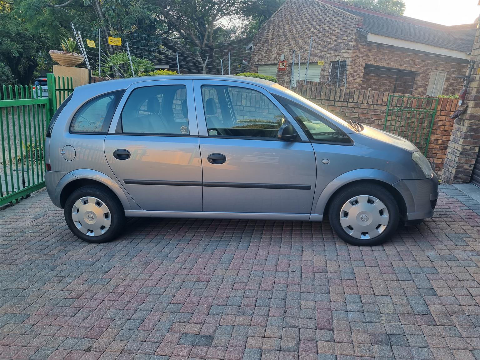 Opel Meriva Essentia