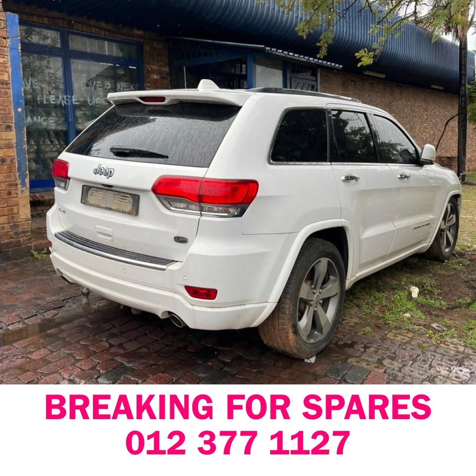 2014 JEEP GRAND CHEROKEE 3.6 WK2 BREAKING FOR SPARES - Private Seller 2014 JEEP GRAND CHEROKEE 3.6 WK2 BREAKING FOR SPARES - Private Seller