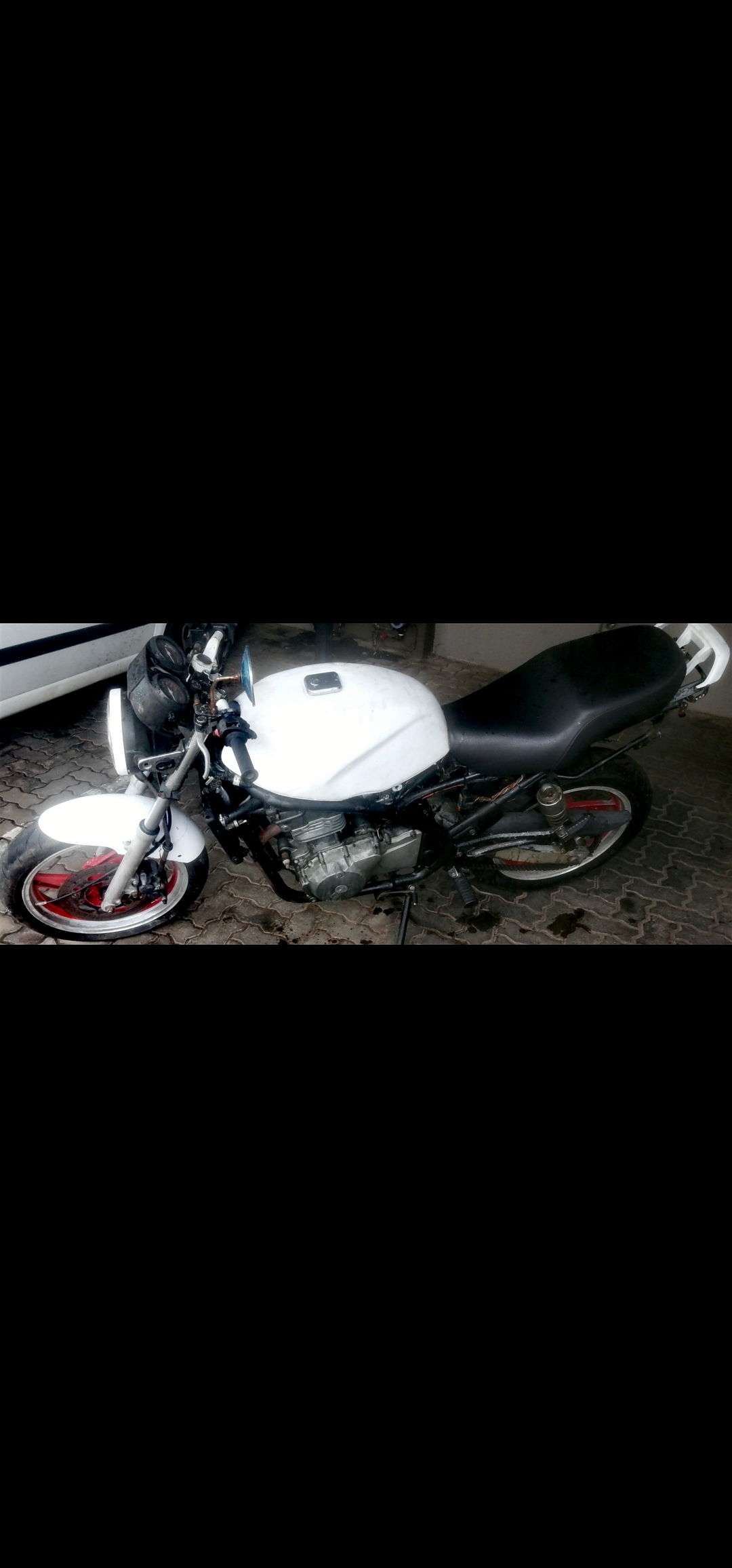 KAWASAKI ER500 - Private Seller
