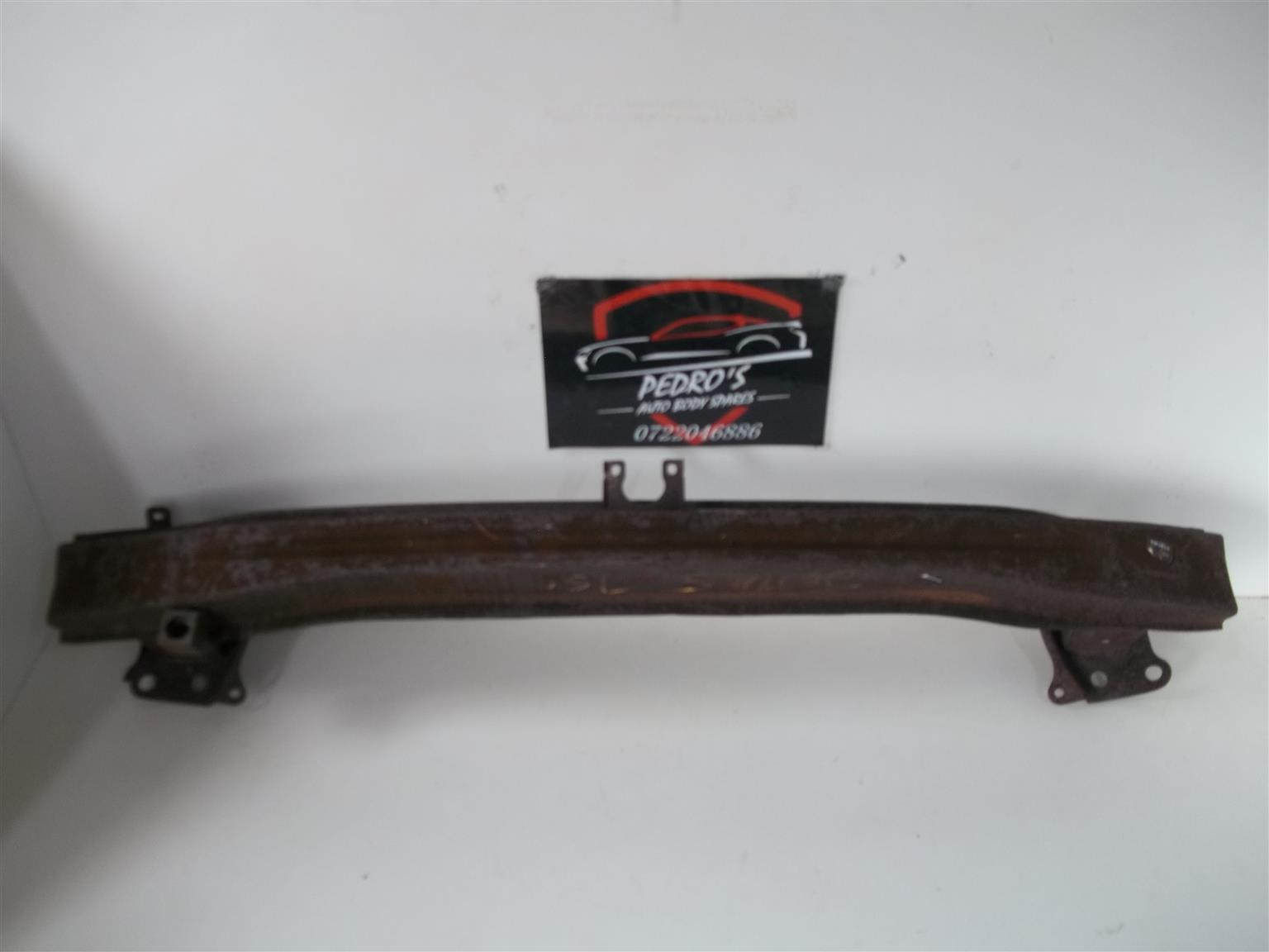 VW Jetta 5 TSI front bumper stiffener - Private Seller VW Jetta 5 TSI front bumper stiffener - Private Seller
