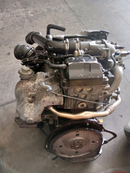 Used Motor Car Engine ZD30 (High Quality and Good Condition) for Nissan Caravan,