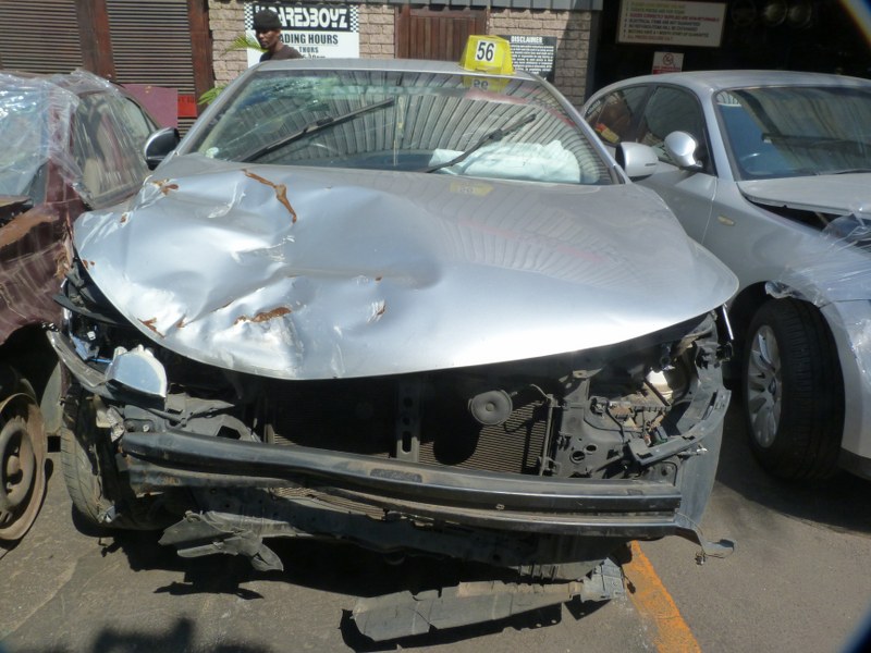 Kia Cerato 2.0 KOUP Manual Silver - 2011 STRIPPING FOR SPARES - Private Seller Kia Cerato 2.0 KOUP Manual Silver - 2011 STRIPPING FOR SPARES - Private Seller