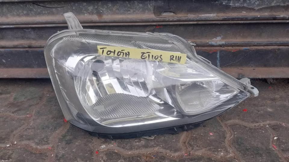 Toyota Etios headlight - Private Seller Toyota Etios headlight - Private Seller
